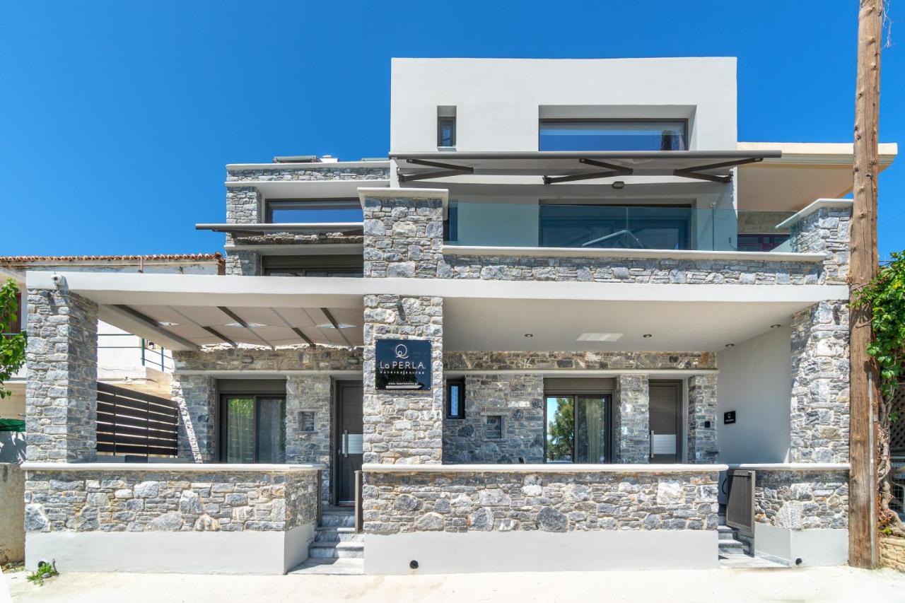 La Perla Suites Agioi Apostoloi  Exterior foto
