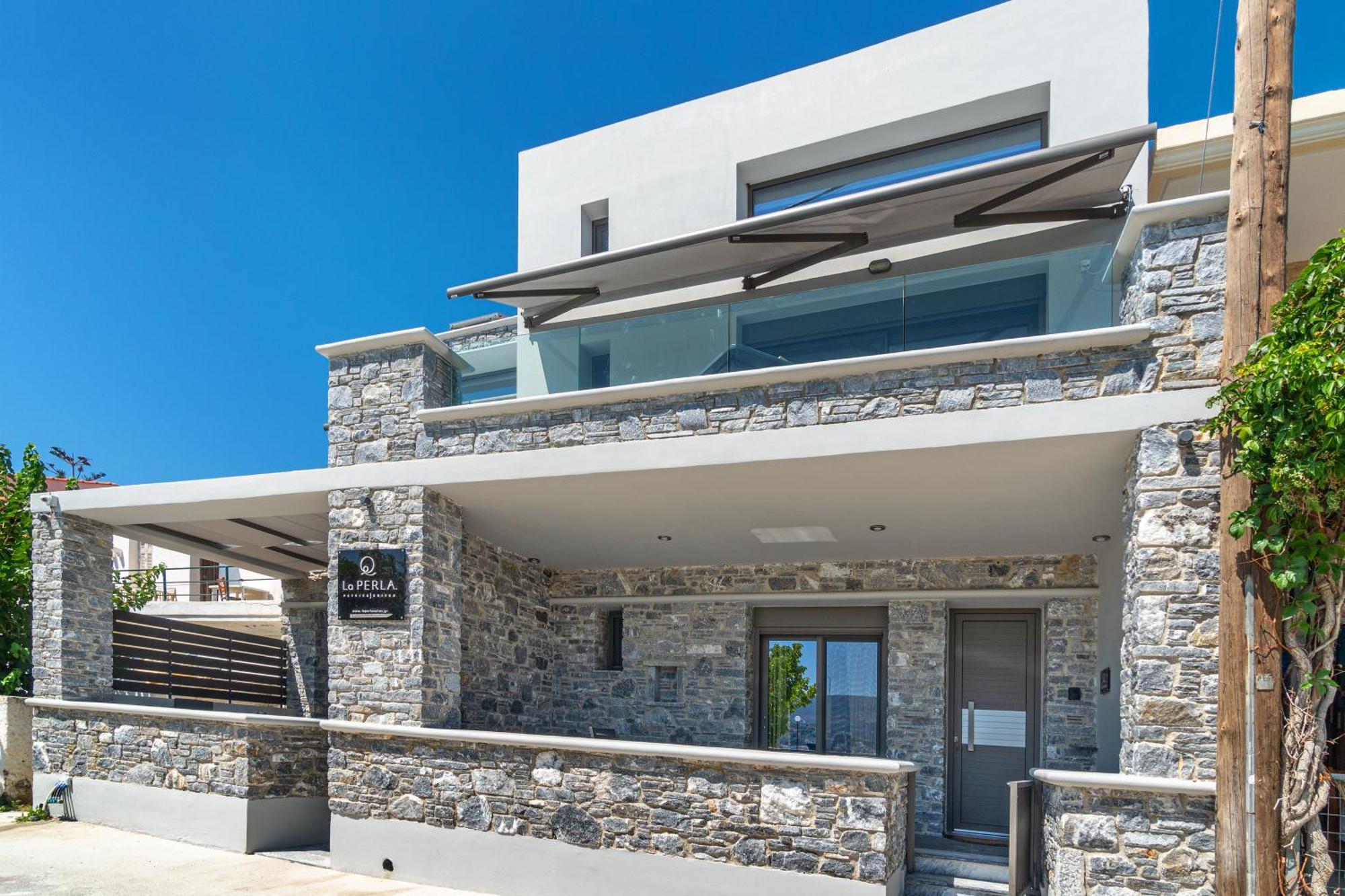 La Perla Suites Agioi Apostoloi  Exterior foto